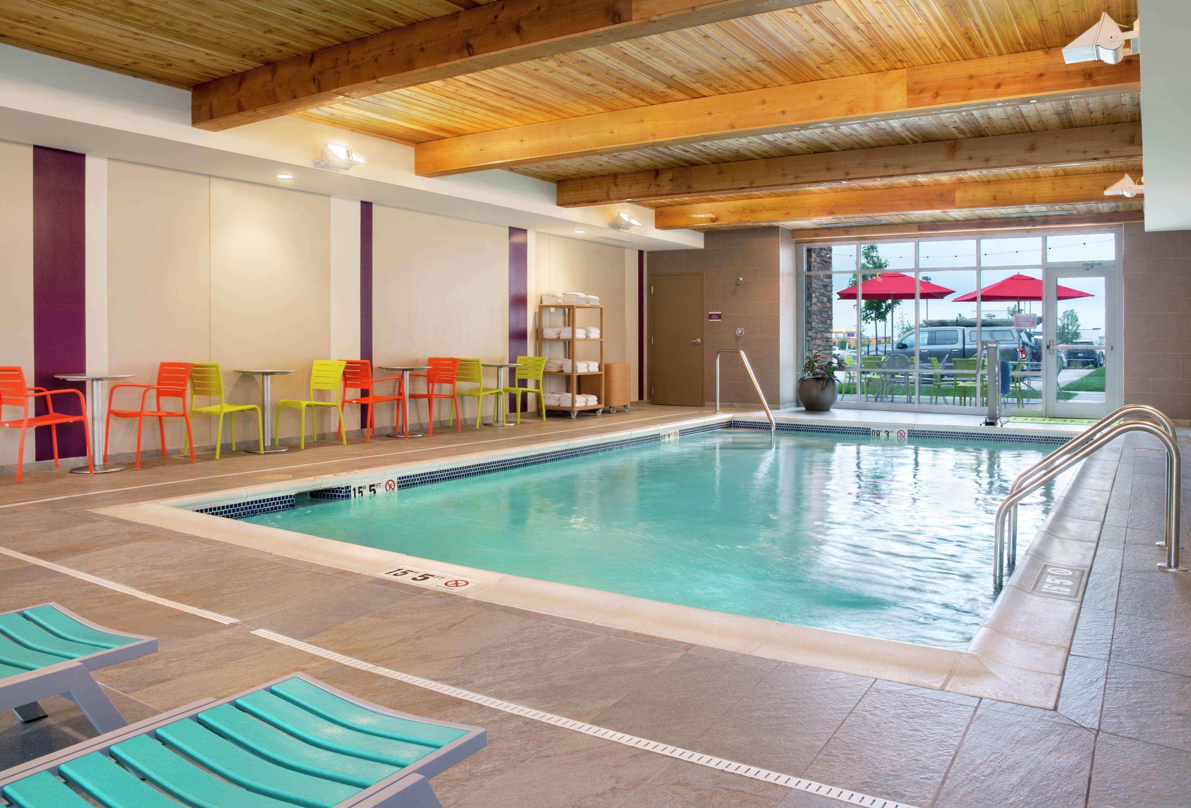 Home2 Suites By Hilton Indianapolis Greenwood מראה חיצוני תמונה