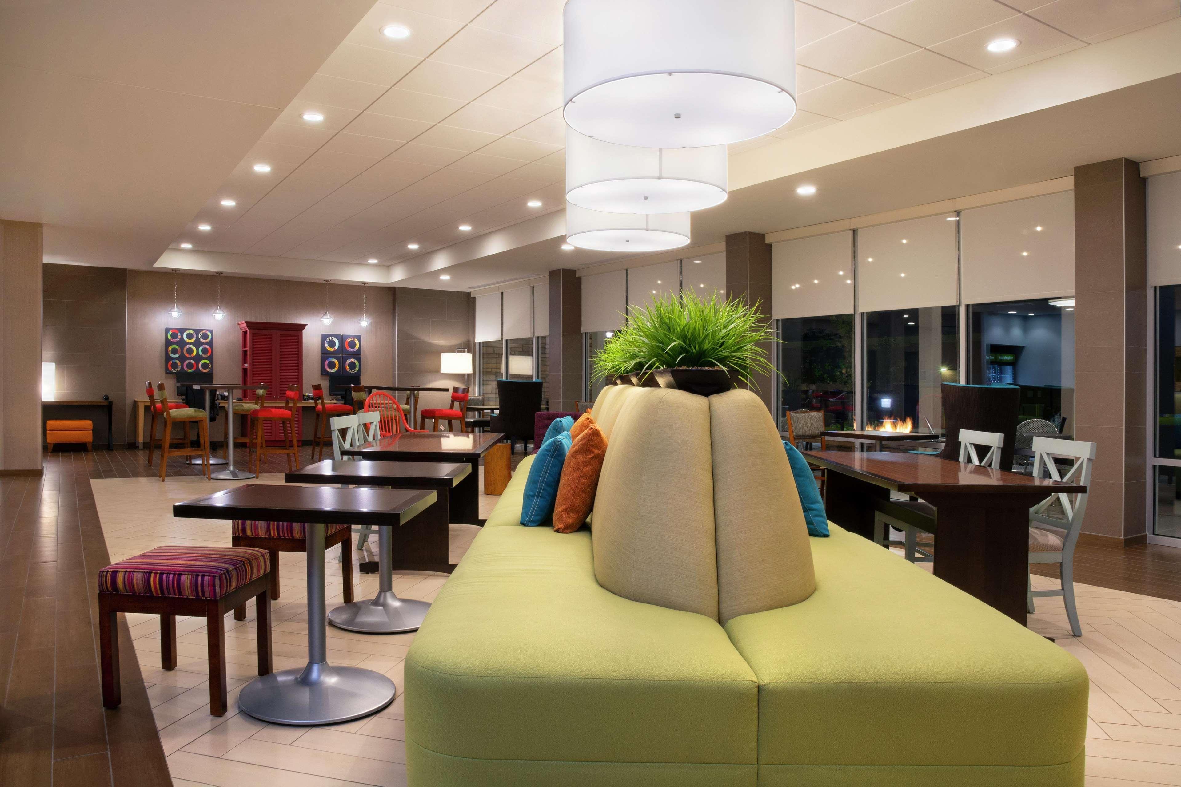 Home2 Suites By Hilton Indianapolis Greenwood מראה חיצוני תמונה