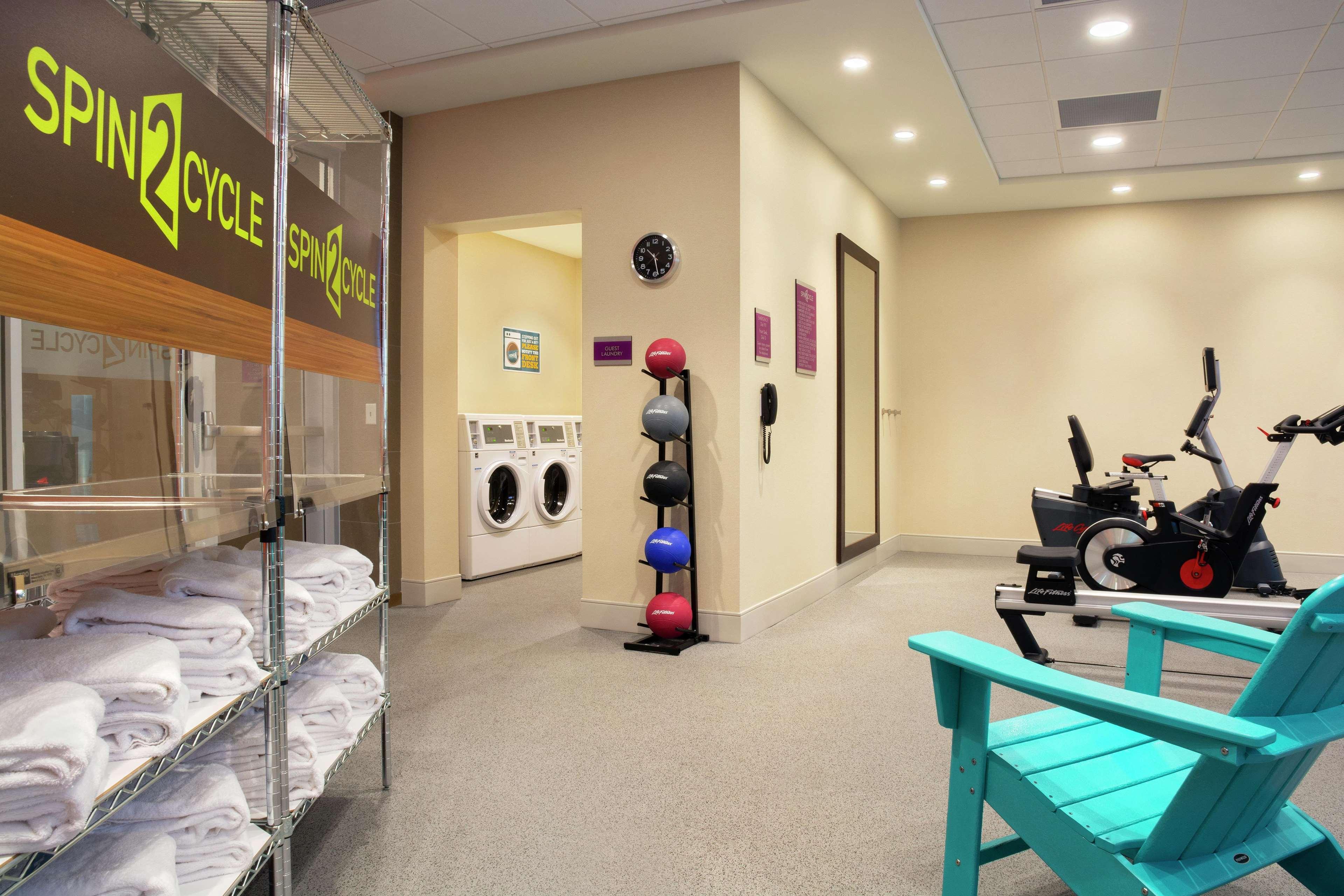 Home2 Suites By Hilton Indianapolis Greenwood מראה חיצוני תמונה